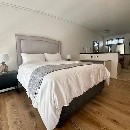 Meerendahl Luxury Apartments At Tyger Lake Kaapstad Buitenkant foto