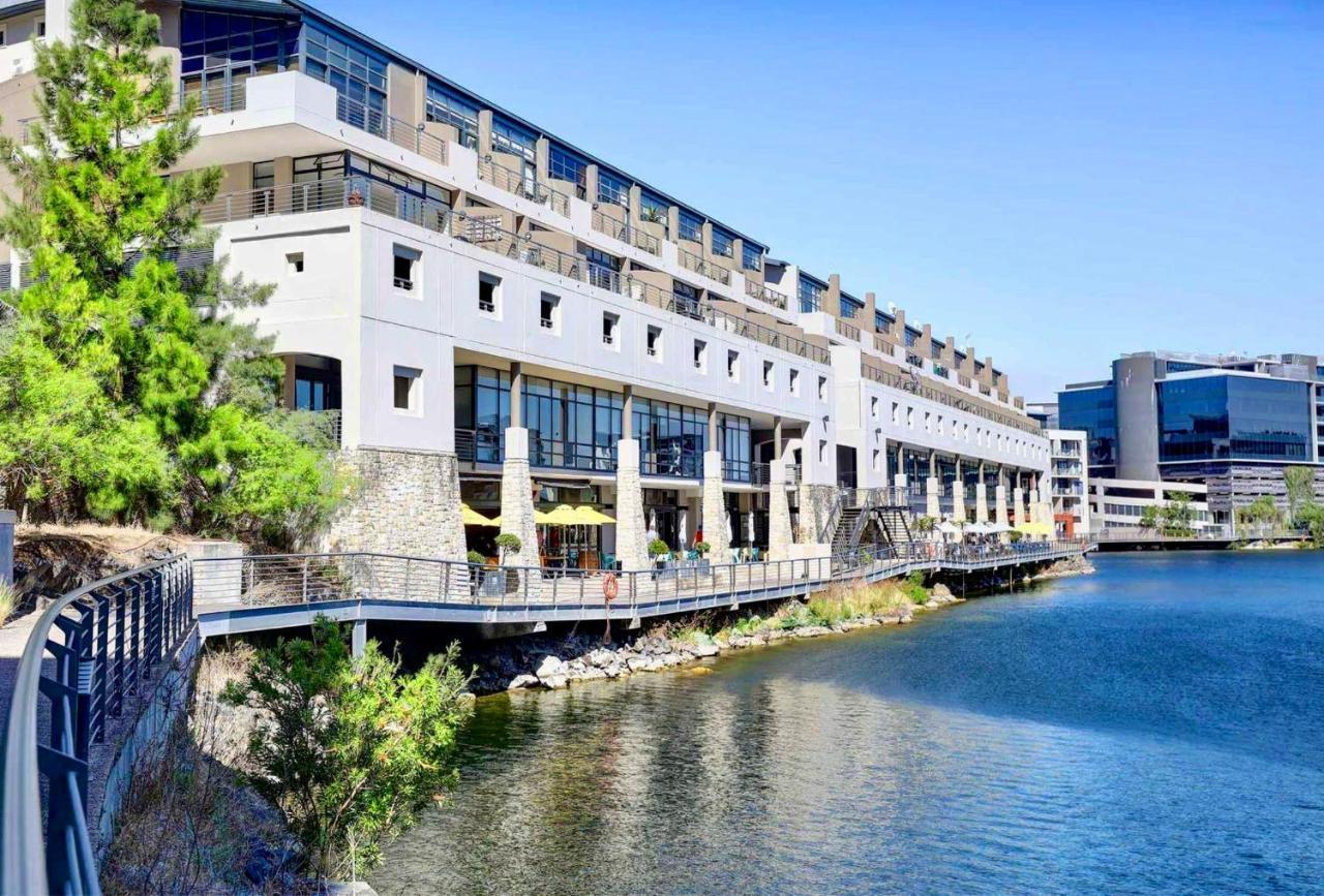 Meerendahl Luxury Apartments At Tyger Lake Kaapstad Buitenkant foto